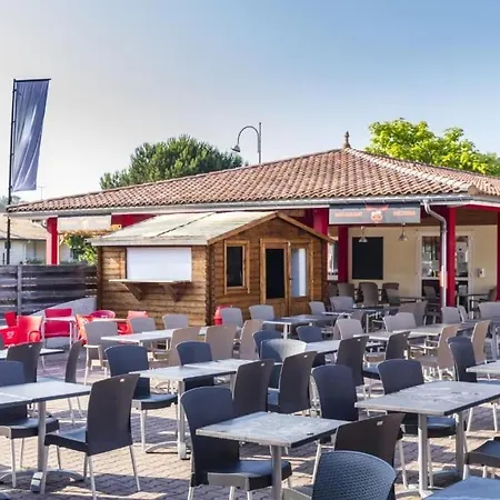 Le Soleil Des Landes Kemping