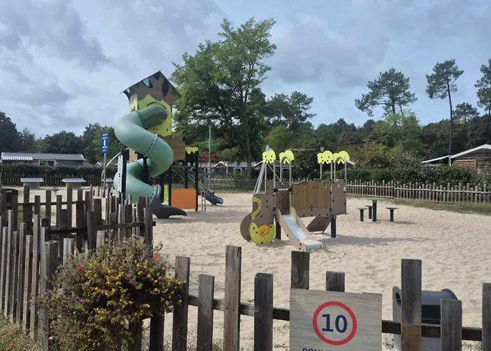 Le Soleil Des Landes Campsite